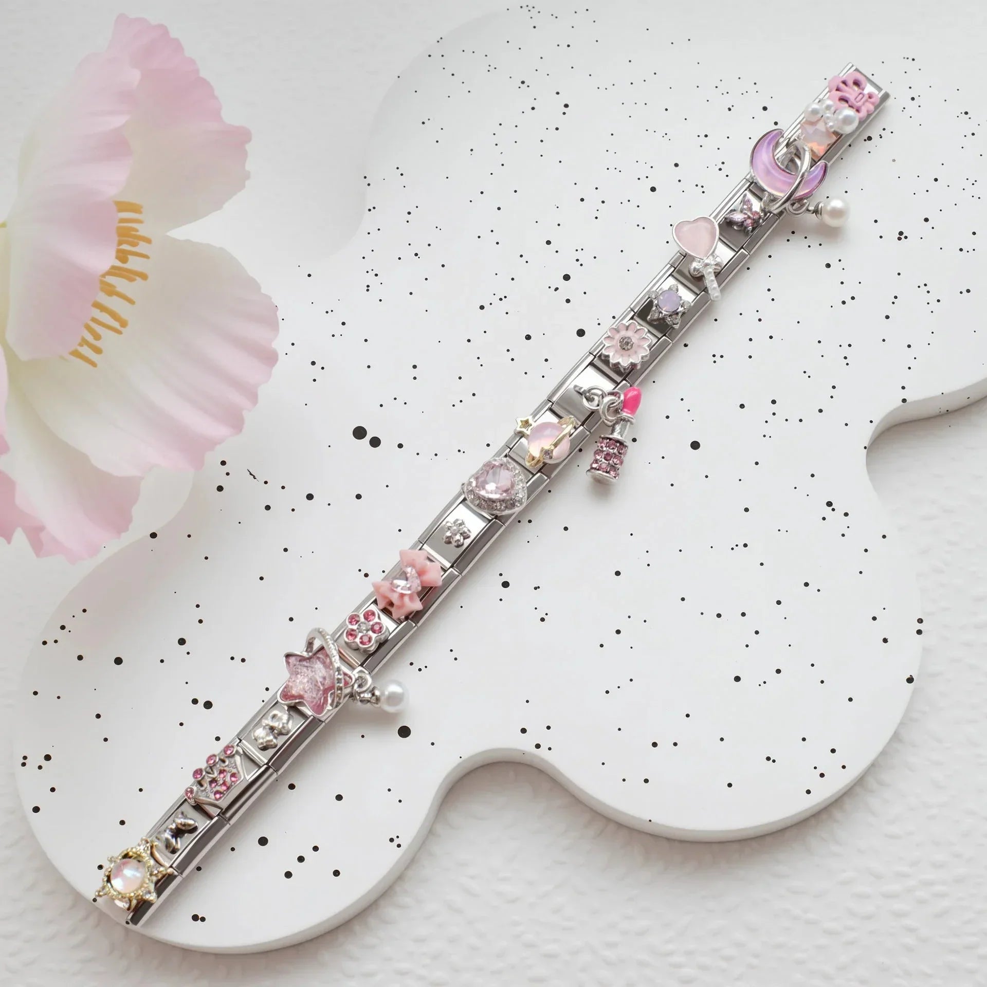 What Stores Sell Italian Charm Bracelets? Retail & Wholesale Guide