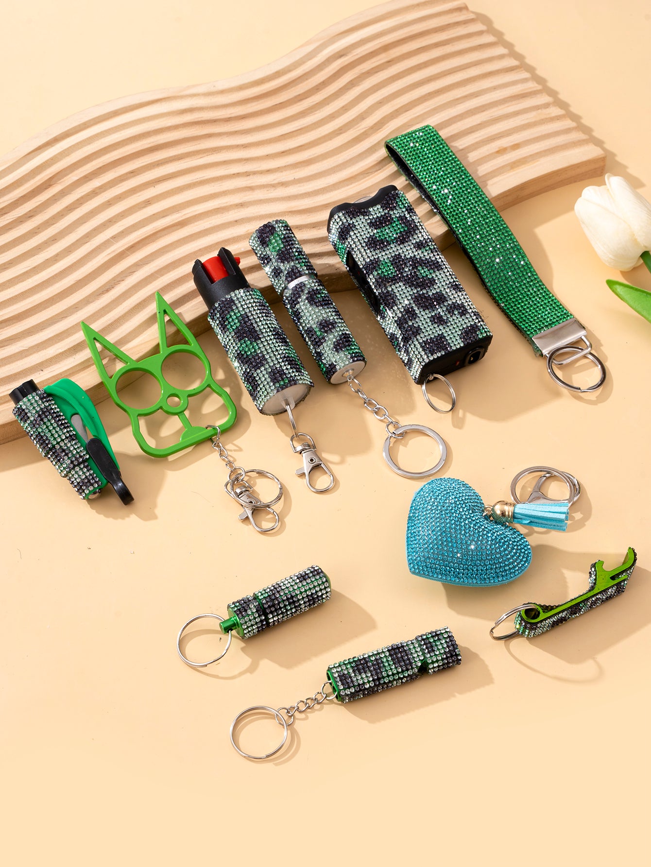 Wholesale Outdoor DIY Keychain 11-piece Set Jewelry Accessories Bottle Convenient Keychain Pendant ACCVIP-KC-ZhiYa020