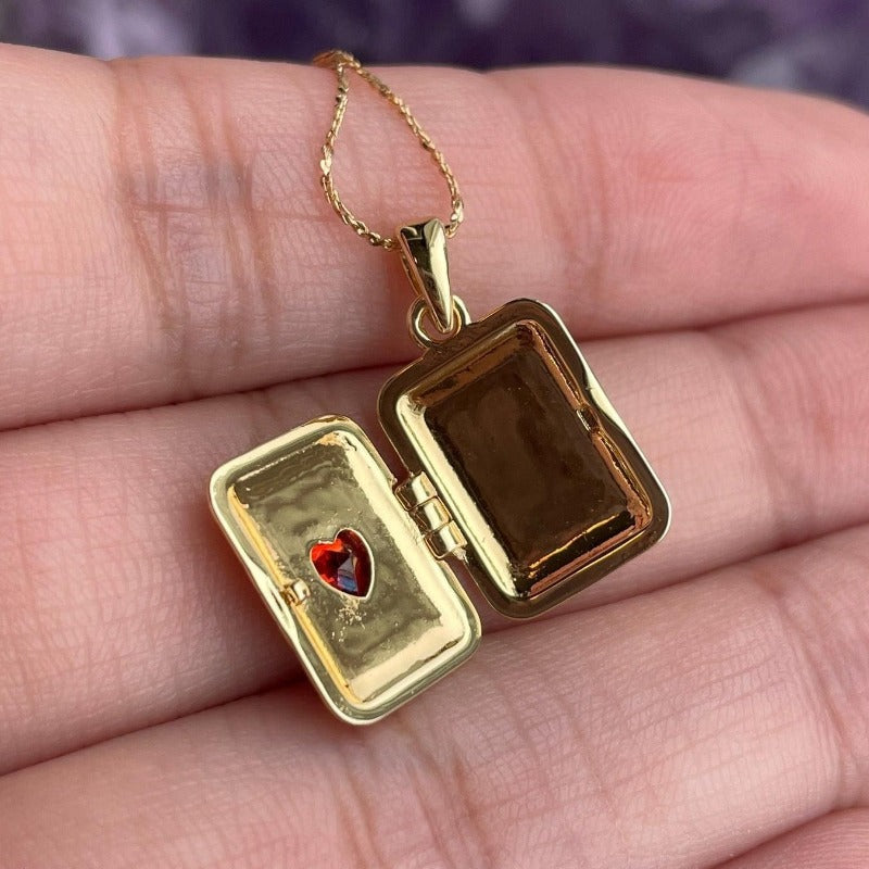 Wholesale Love Lock Photo Box Copper Necklace ACC-NE-XuanChi010