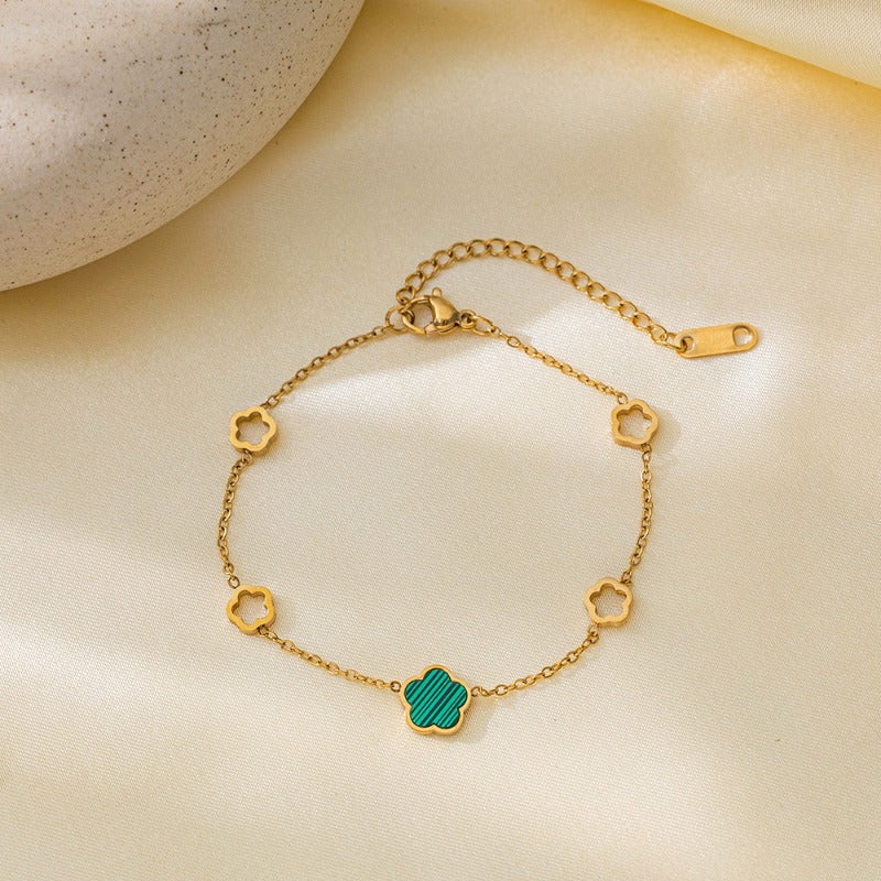 Wholesale Light Luxury Five-leaf Clover Flower Titanium Steel Bracelet ACC-BT-QiYun002