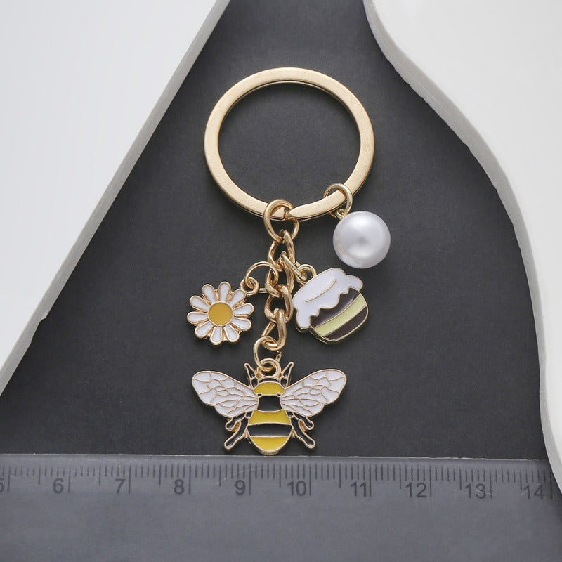 Wholesale Pearl Daisy Honey Accessories Keychain ACC-KC-Luneng009
