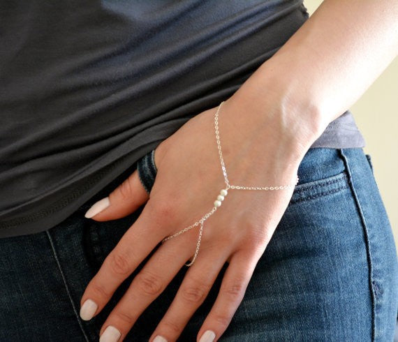 Wholesale alloy white pearl bracelet