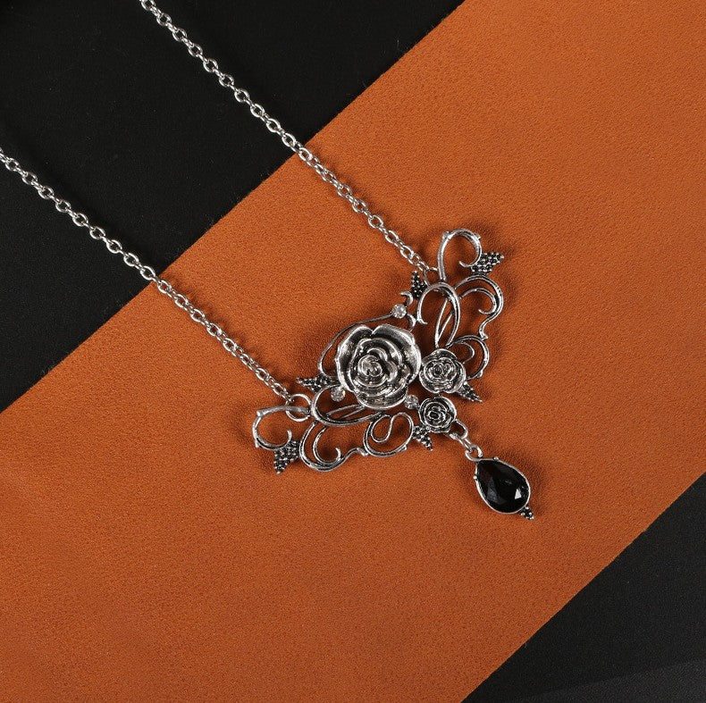 Wholesale Gothic Vampire  Bat Necklace Set with Choker and Skull Pendant,  Fashion Accessory for Costume Party