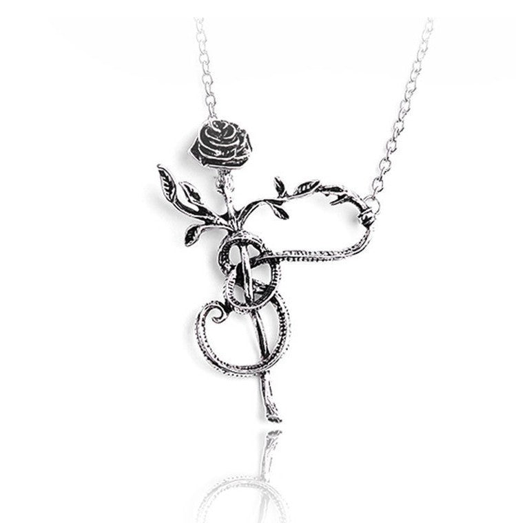 Wholesale Gothic Vampire  Bat Necklace Set with Choker and Skull Pendant,  Fashion Accessory for Costume Party