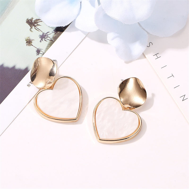 Wholesale  Simple Geometric Love Hollow Round Alloy  Heart Earrings