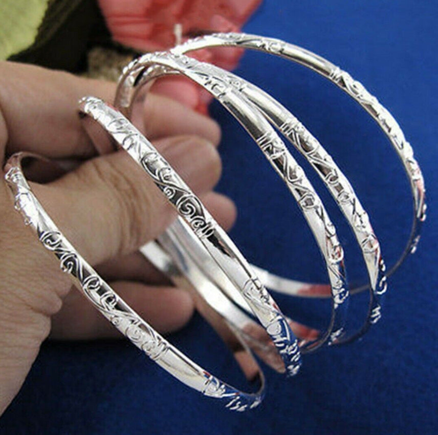Wholesale 5-Pack Flower Pattern Round Bangles,  European American Style Silver-Tone Jewelry Accessory,  Gift Boutique Resale
