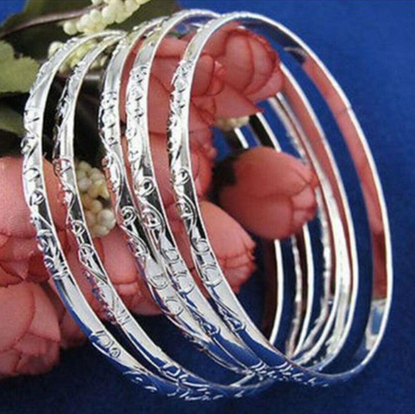 Wholesale 5-Pack Flower Pattern Round Bangles,  European American Style Silver-Tone Jewelry Accessory,  Gift Boutique Resale