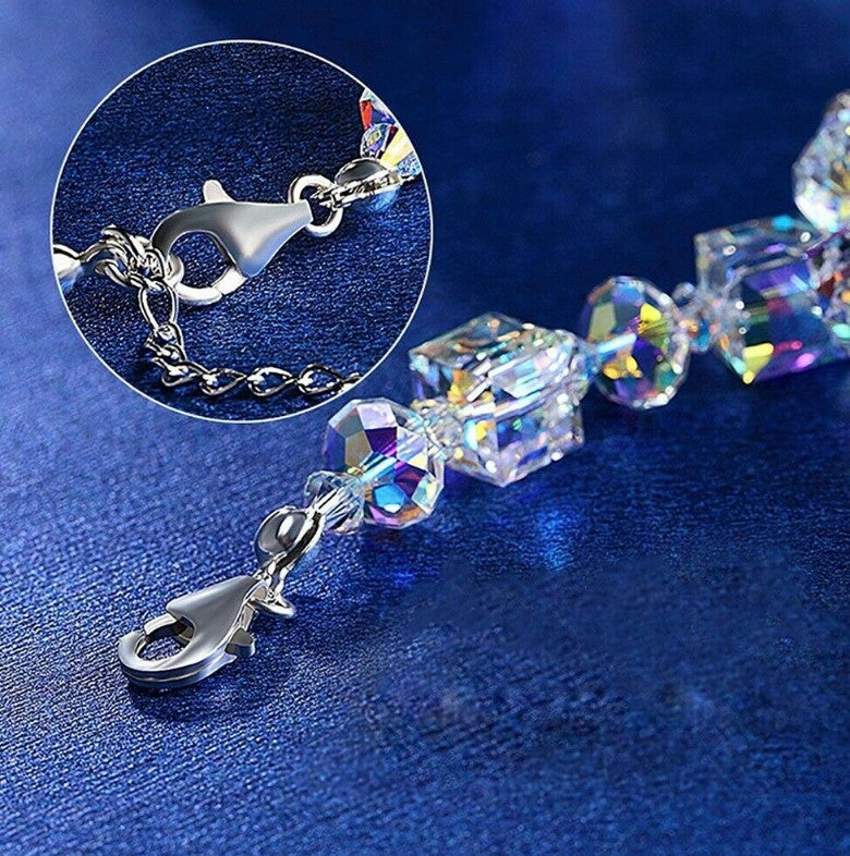 Wholesale Alloy Geometric Square Crystal Bracelet Women' s Chic Fashion Accessory for Everyday Wear and Gift
