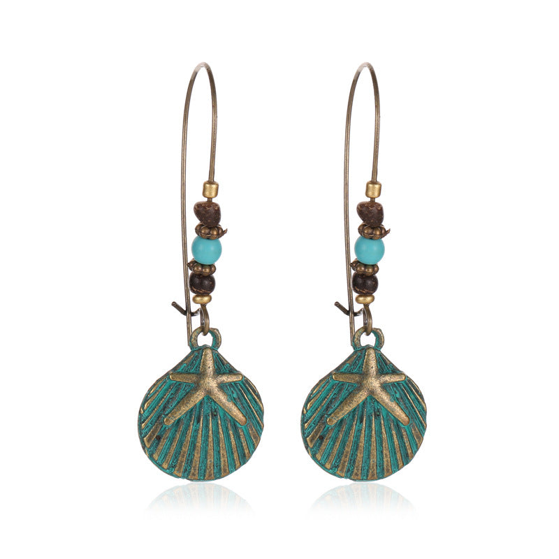 Wholesale Vintage Green Alloy Bohemian Floral Hollow Carved Earrings Fashion Accessory Gift