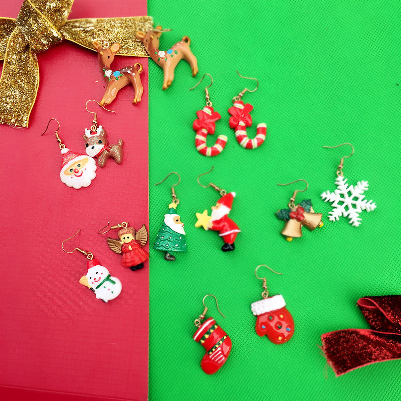 Wholesale Christmas asymmetrical clip earrings