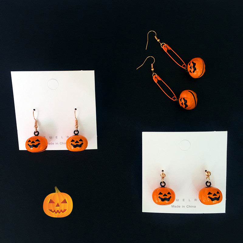 Wholesale Halloween Creative earrings funny pumpkin bell earrings