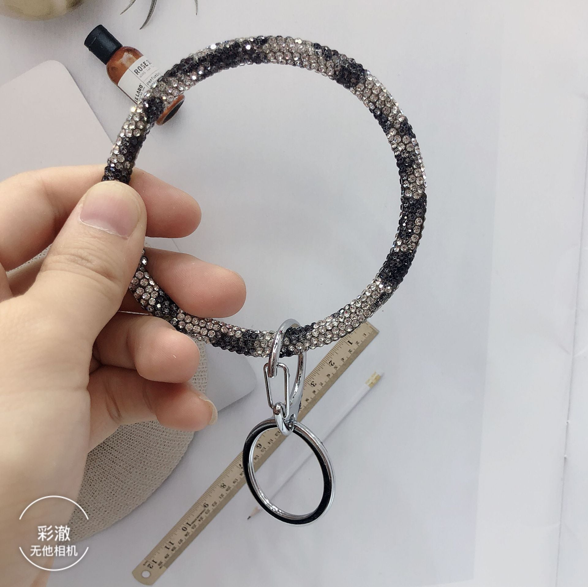 Wholesale Rhinestone Leopard Print Key Ring - Fashion Accessory for Everyday Carry