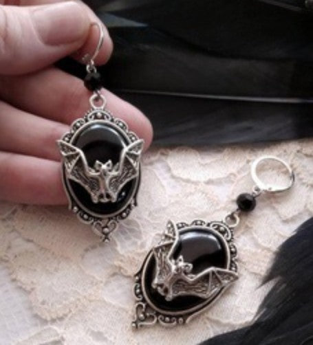 Wholesale  Bat Jewelry Set Alloy Black Tone Necklace Ring Earrings Trendy Fashion Accessory For Party And Gift