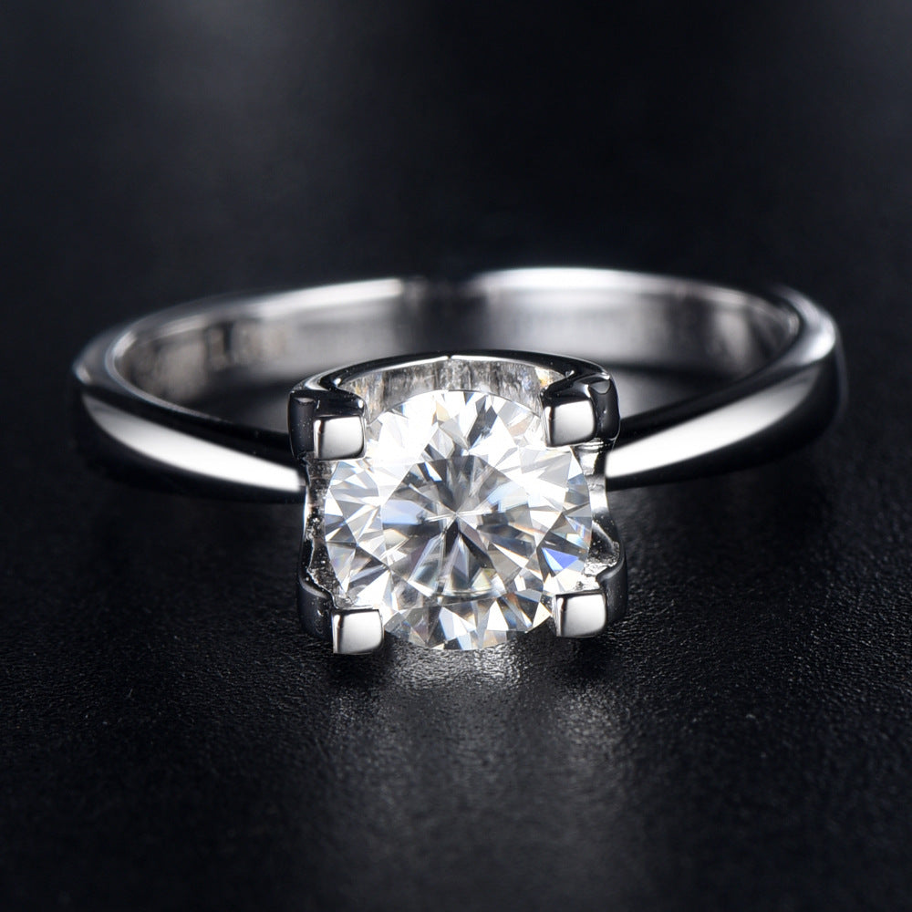 Wholesale  925 Sterling Silver Four Claw Niutou 1 karat Mosane Diamond Ring