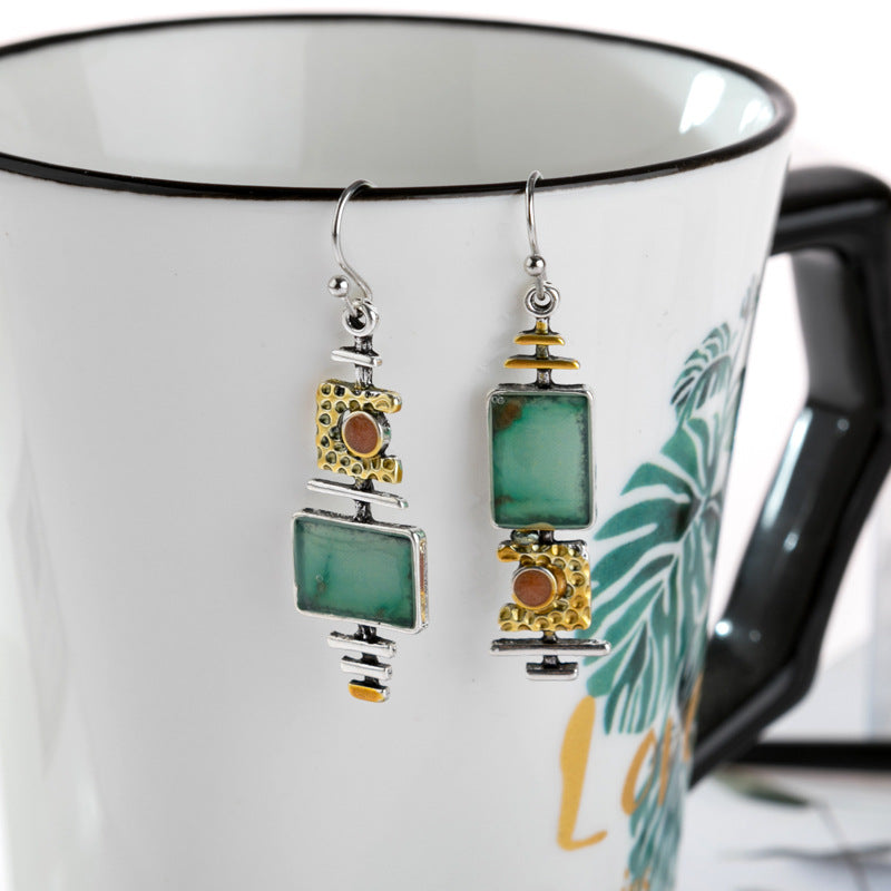 Wholesale Retro Turquoise Earrings Alloy Electroplated Fashion Jewelry for Party Gift
