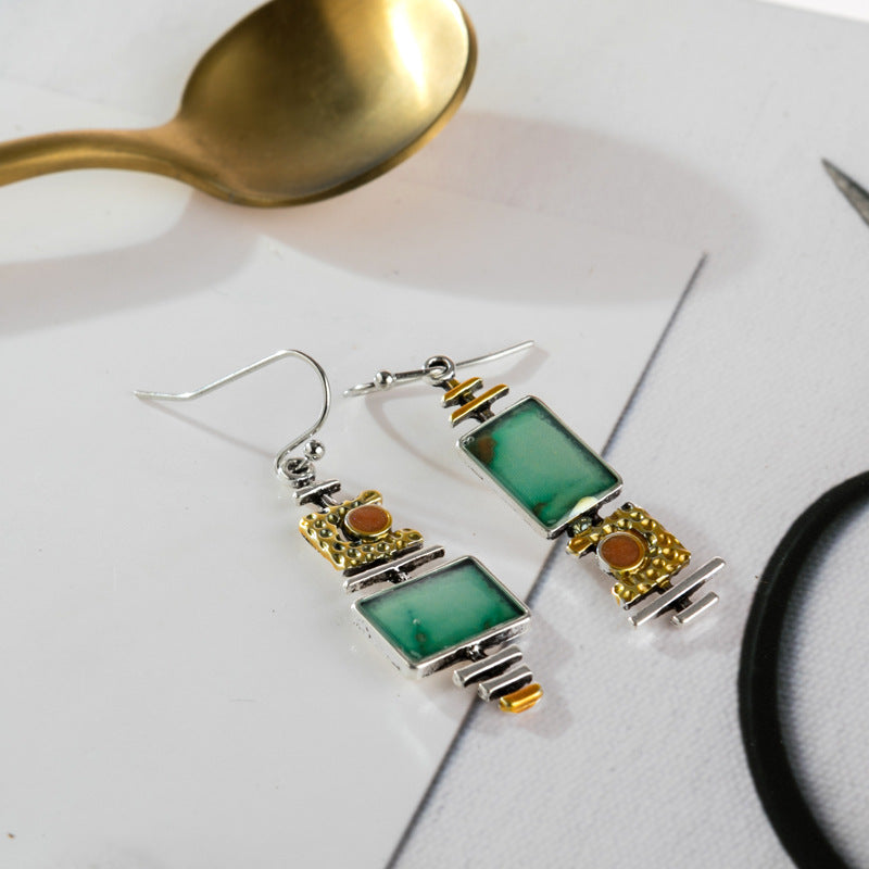 Wholesale Retro Turquoise Earrings Alloy Electroplated Fashion Jewelry for Party Gift