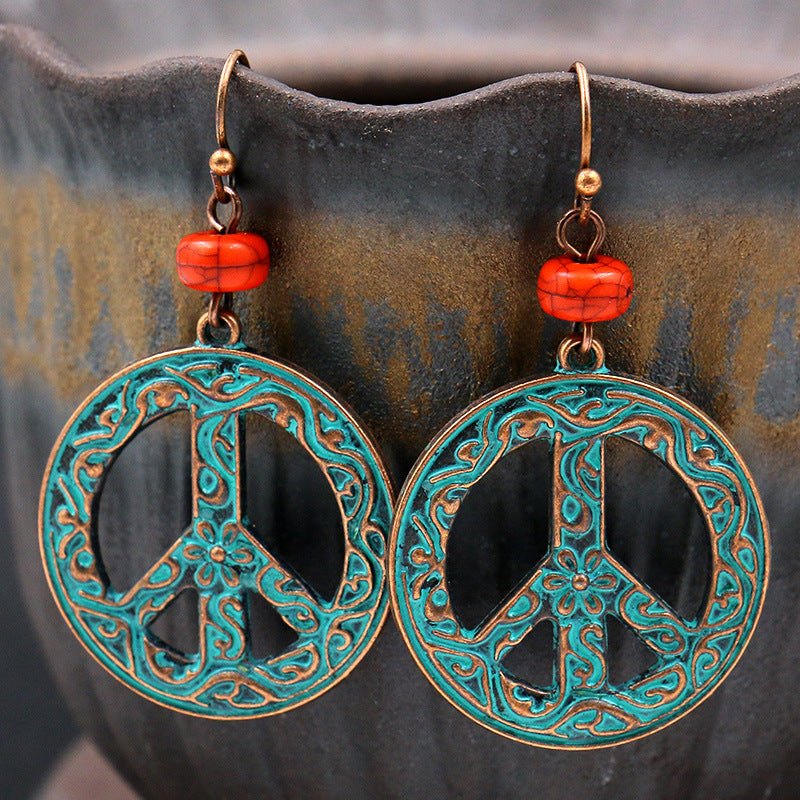 Wholesale Retro European Alloy Earrings Hollow Design Fashion Jewelry Accessory Party Wear Gift
