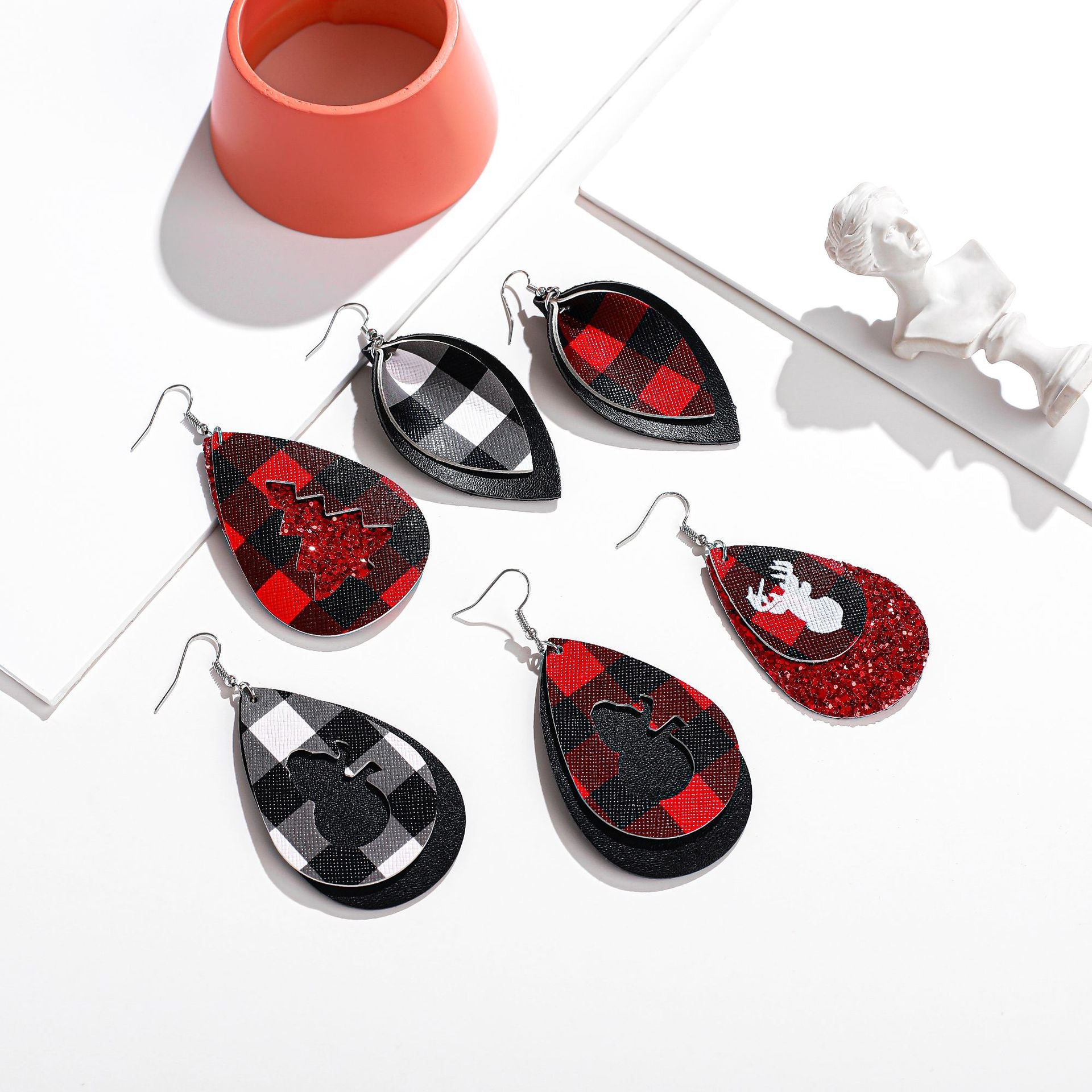 Wholesale Multi-layer Christmas Snowman Leaf Lattice Leather Earrings ACC-ES-LuoKun002