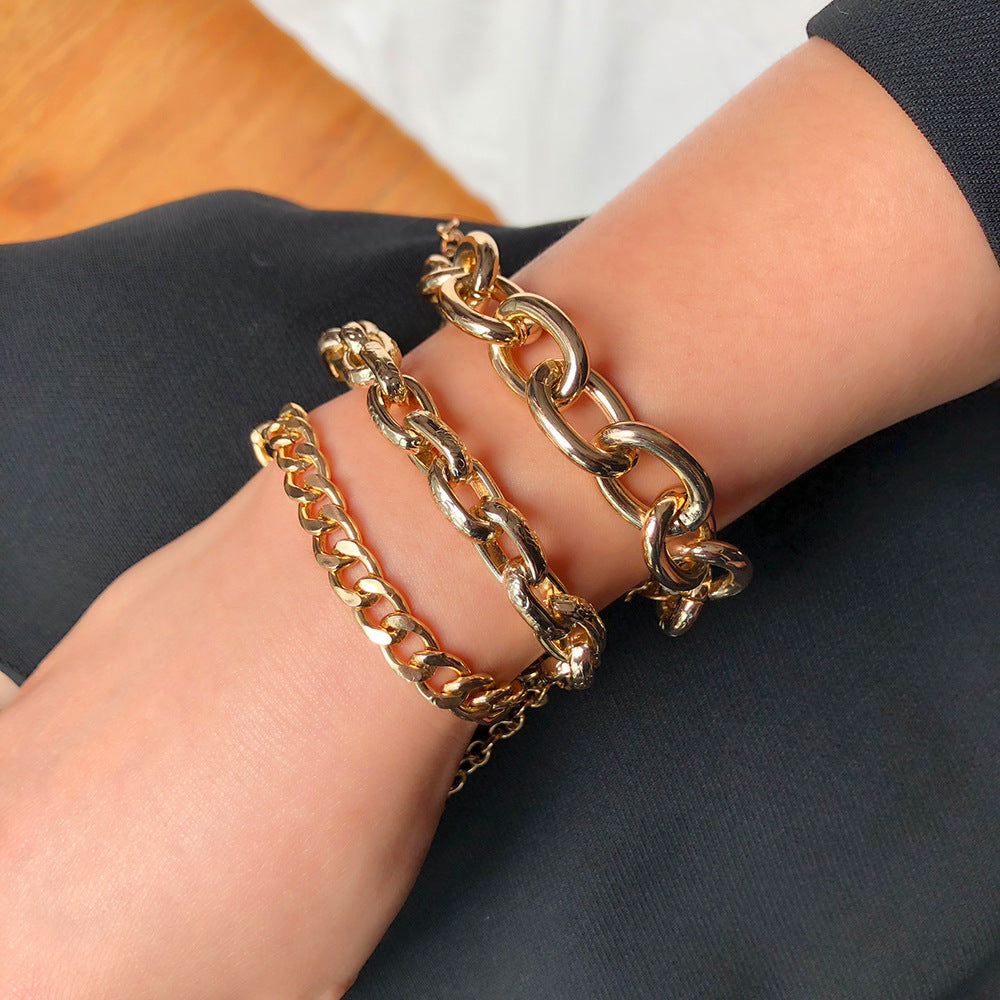 Wholesale  European American Style Alloy Thick Bracelet Gold Fashion Accessory Gift
