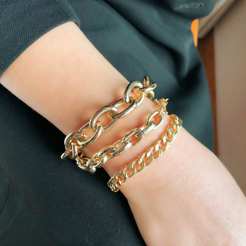 Wholesale  European American Style Alloy Thick Bracelet Gold Fashion Accessory Gift