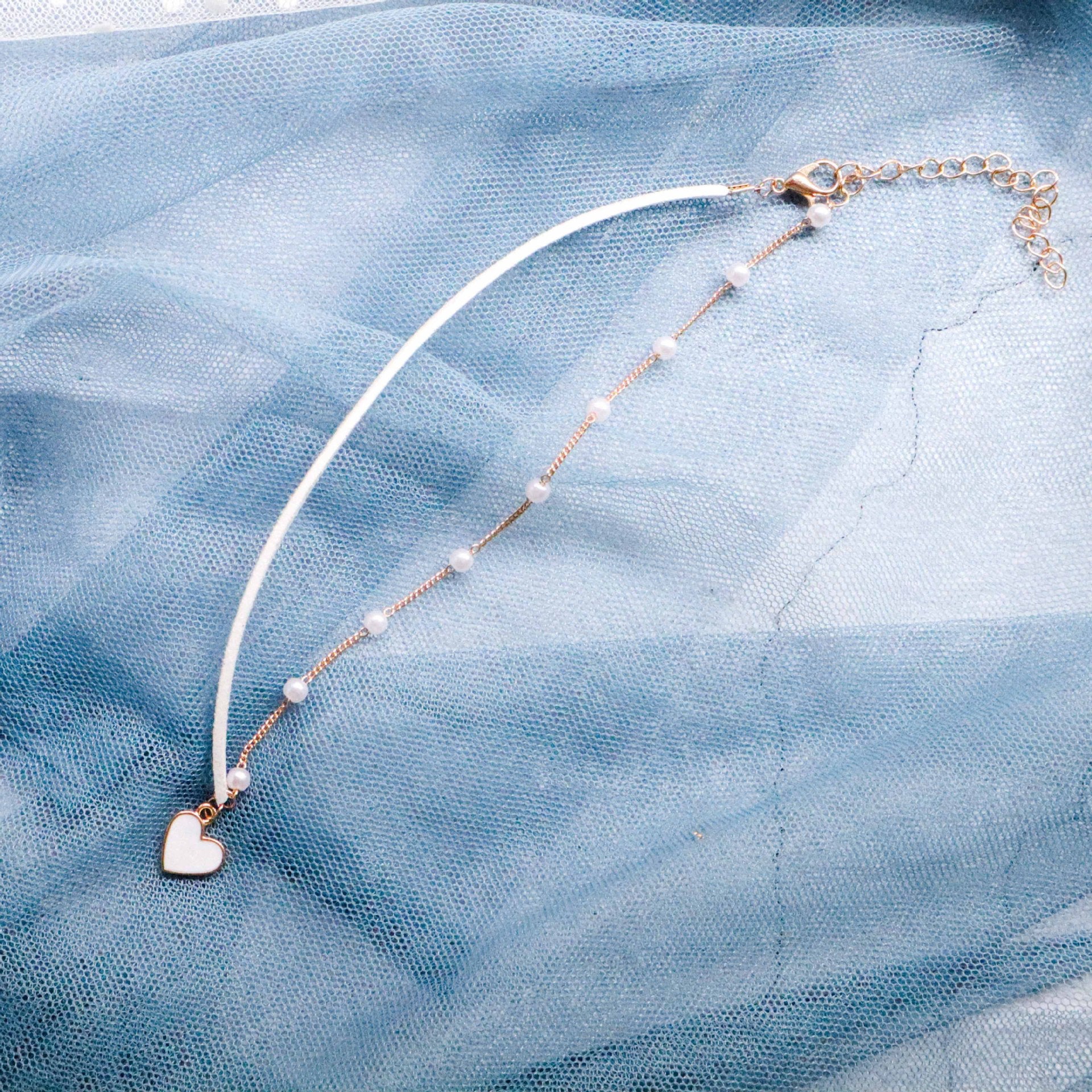 Wholesale Christmas white heart necklace choker necklace