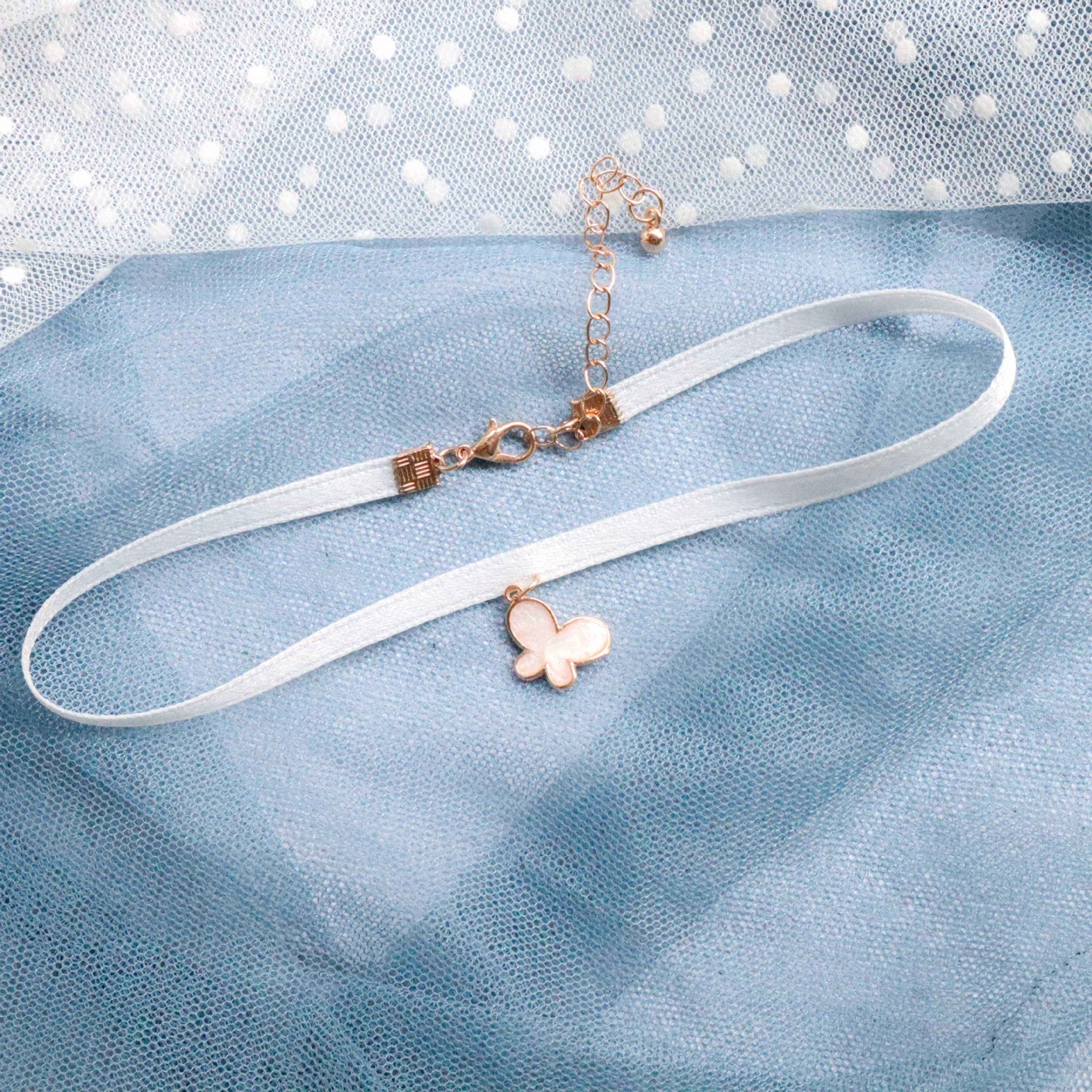 Wholesale Christmas white heart necklace choker necklace