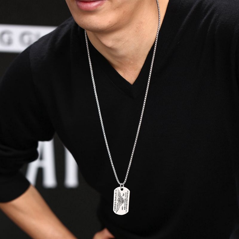 Wholesale Creative Alloy Necklace Maple Leaf Tag Men Hip Hop Pendant Men Necklaces ACC-NE-Pufei005