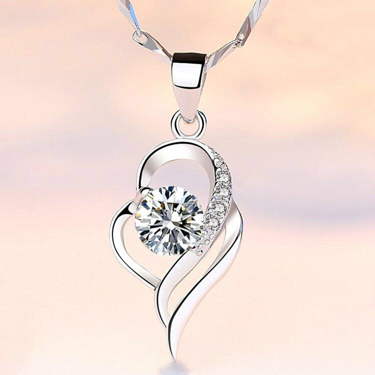 Wholesale S925 Silver Peach heart-shaped necklace