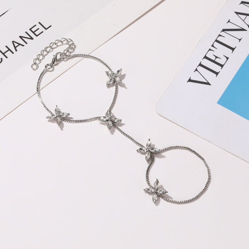 Wholesale Women S Flower Bracelet With Four Leaf Clover And Marquise Zircon Gold Plated Everyday Wear Jewelry Accessory