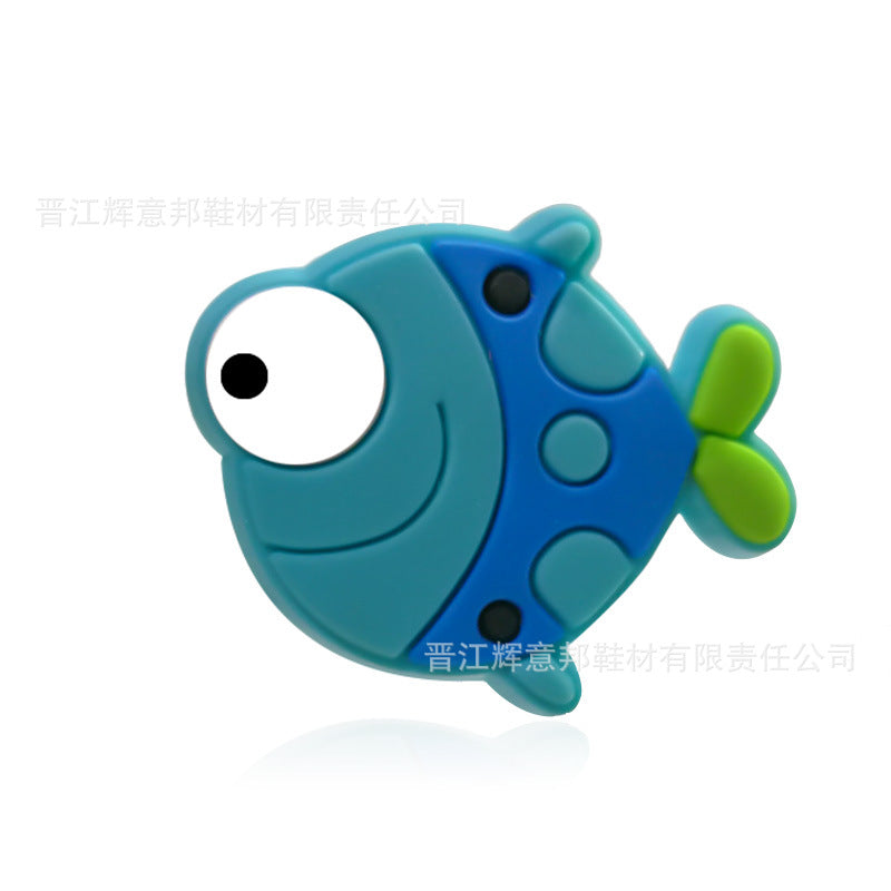 Wholesale 100pcs Random Cartoon Animals Dogs Shoes Accessories Shoes Charms