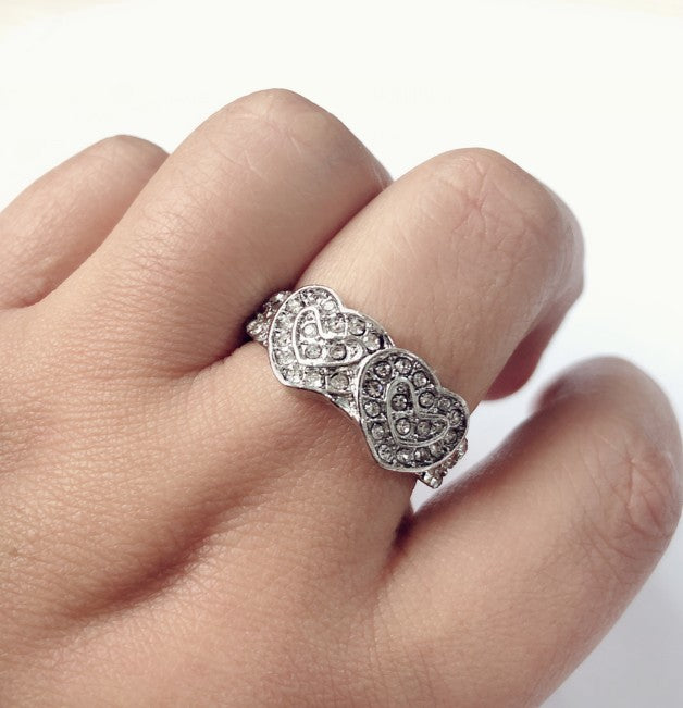 Wholesale Heart-shaped Full Diamond Double Heart-shaped Ring