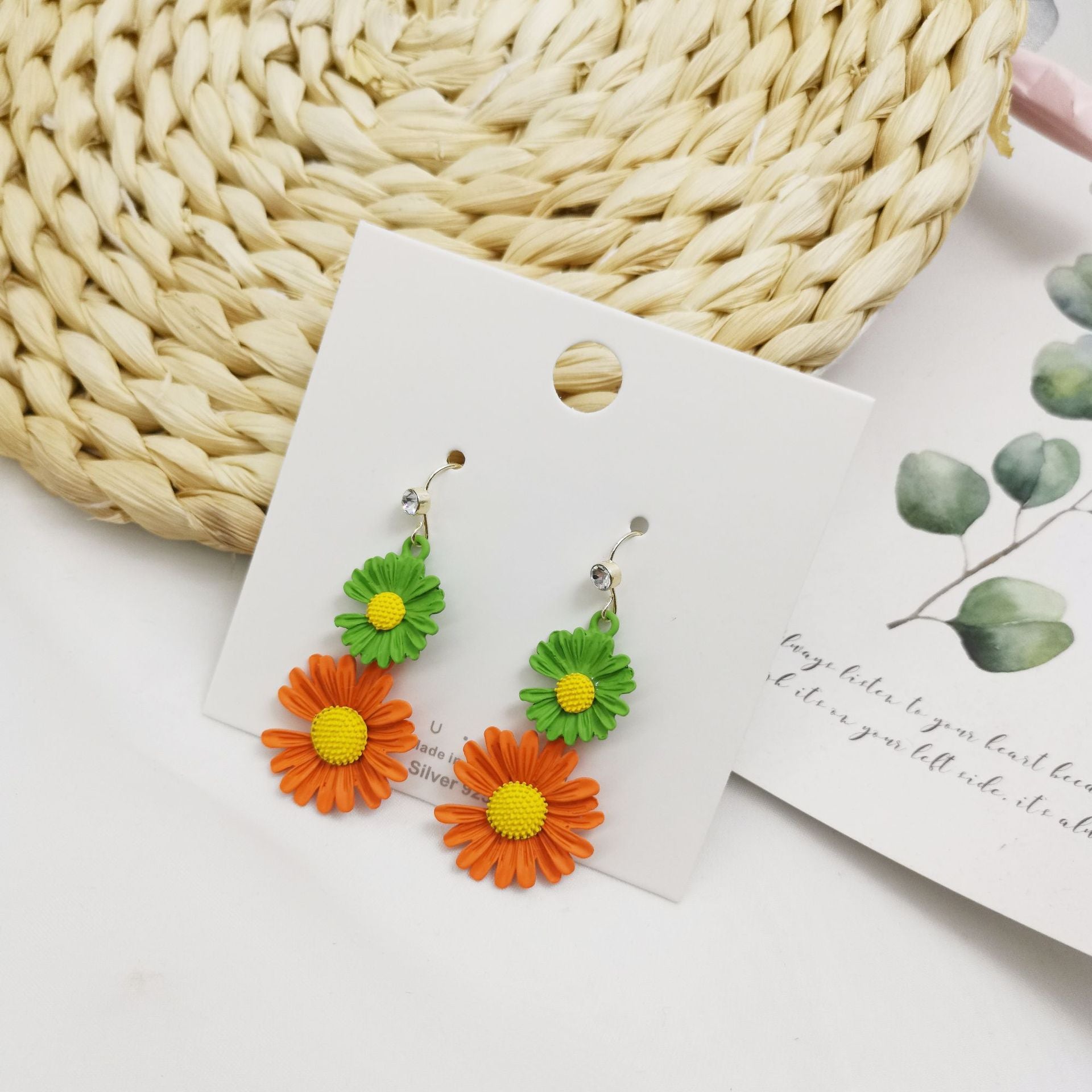 Wholesale Little Flower Earrings White Pastoral Style Party Wear Fashion Accessory