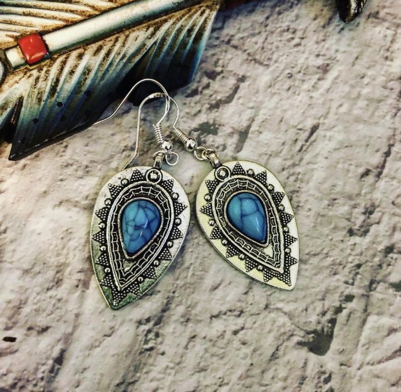 Wholesale Alloy Electroplated Bohemian Drop Earrings Carved Water Drop Pine Stone Design - Fashion Accessory