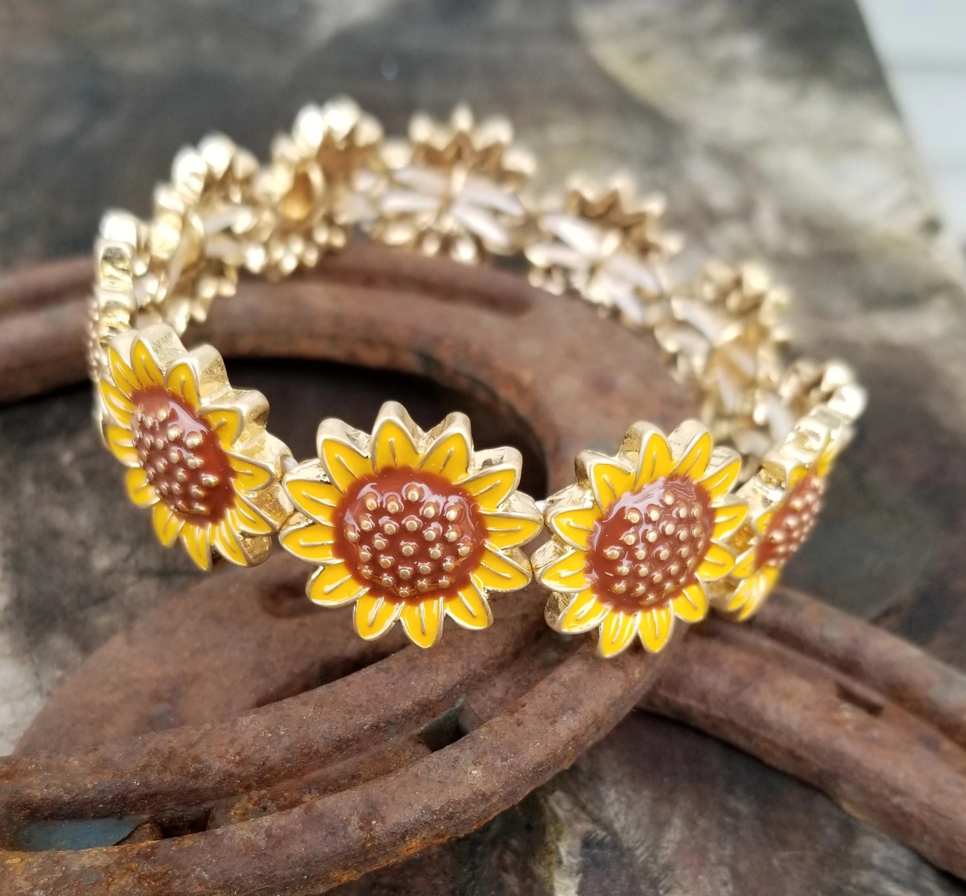 Wholesale Sunflower Design Women' s Adjustable Elastic Alloy Bracelet,  Flower Jewelry Accessory Gift