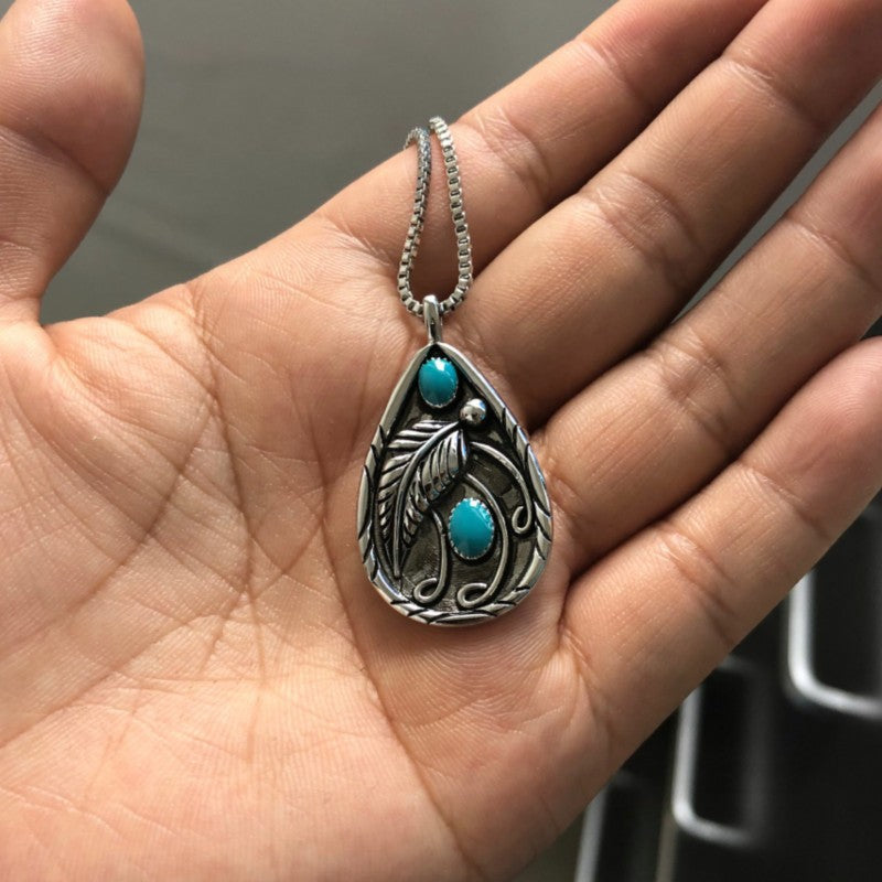 Wholesale Retro Feather Pendant Necklace with Turquoise Inlay Chic Jewelry Accessory for Gift