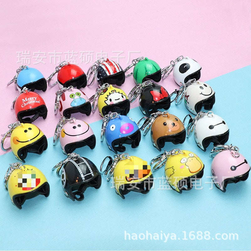 Wholesale Cartoon Pattern Motorcycle Cap Keychains ACC-KC-Lans001