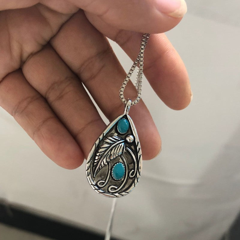 Wholesale Silver Plated Vintage Black Feather Pendant Necklace Turquoise Inlay Women S Jewelry Gift