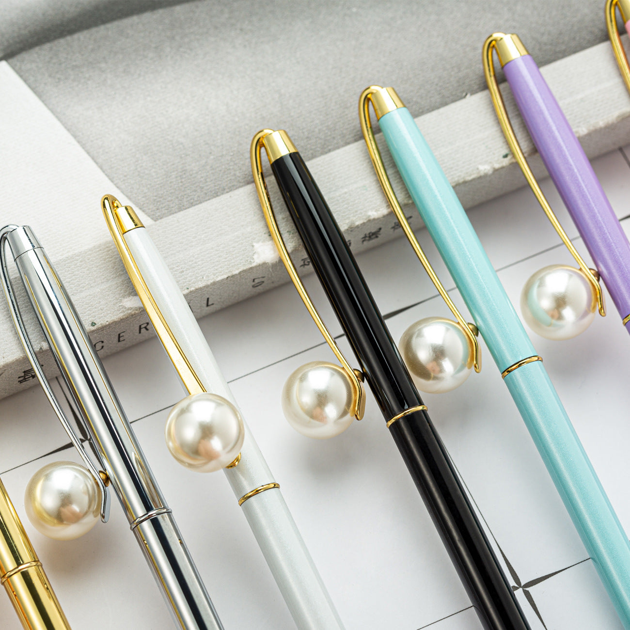 Wholesale Pearl Metal Ballpoint Pen ACC-PN-HuaHao014