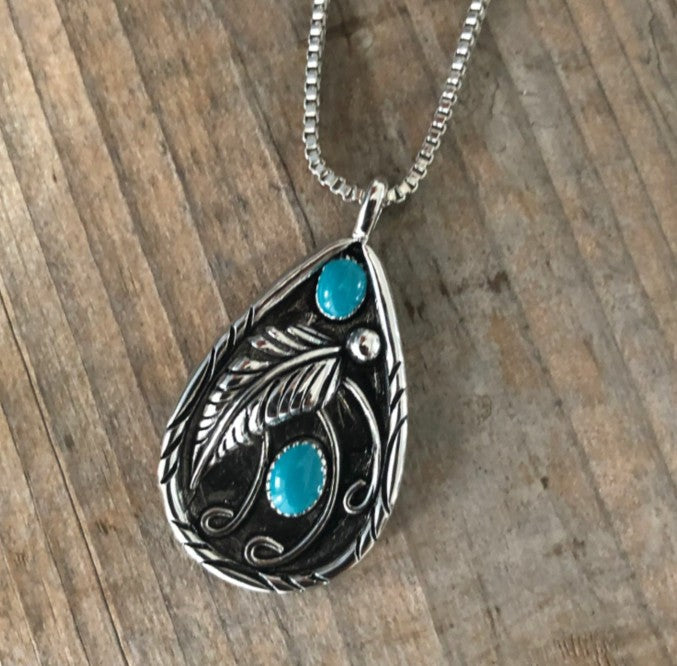 Wholesale Silver Plated Vintage Black Feather Pendant Necklace Turquoise Inlay Women S Jewelry Gift