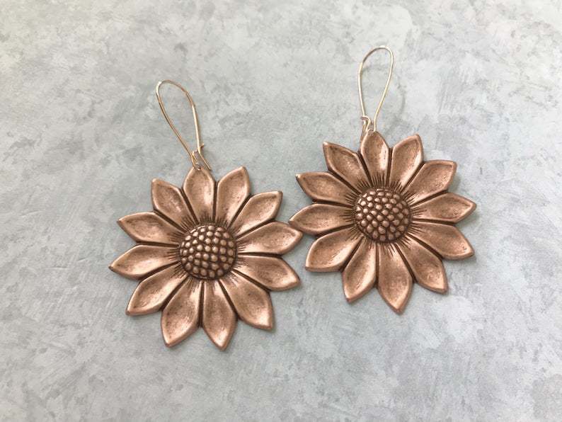 Wholesale Retro Ancient Silver Sunflower Earrings - Trendy Literary Design Fashion Jewelry Accessory Gift for Resale