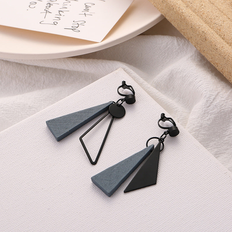 Wholesale Asymmetric Black S925 Silver Needle Earrings