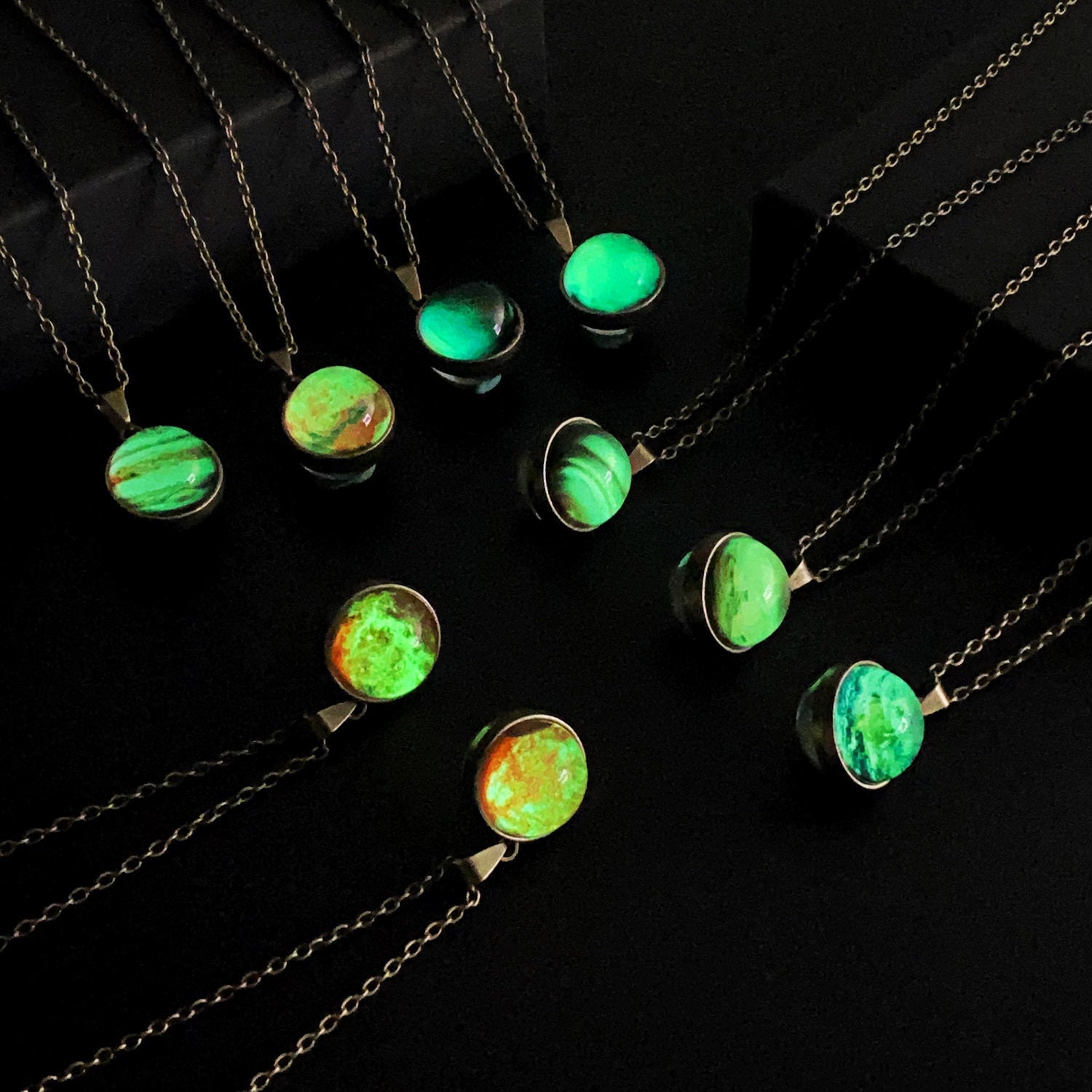 Wholesale retro luminous necklace eight planets Sun luminous double-sided retro  necklace