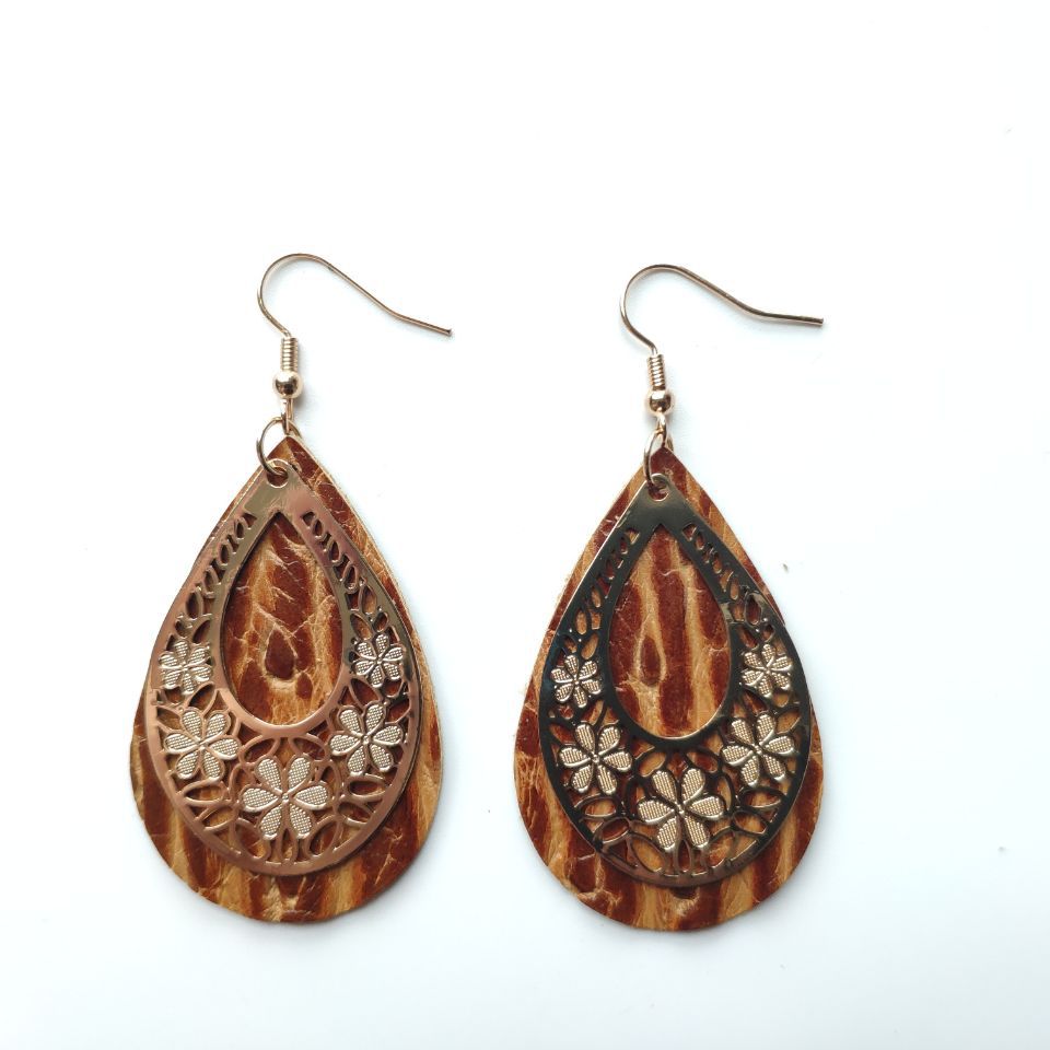 Wholesale 3 Pairs/Pack Vintage Genuine Leather Hollow Flower Earrings ACC-ES-HY093