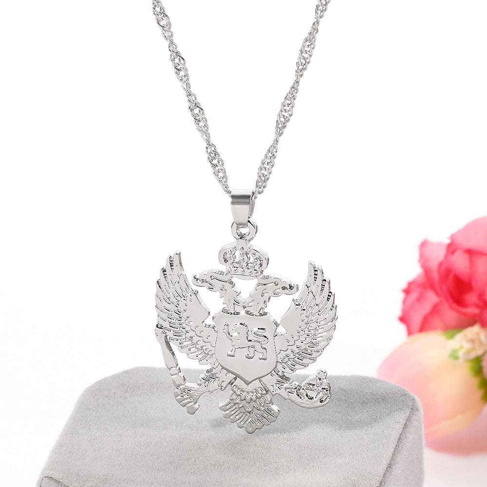 Wholesale  Eagle Necklace Alloy Electroplated Hollow Eagle Pendant Necklace