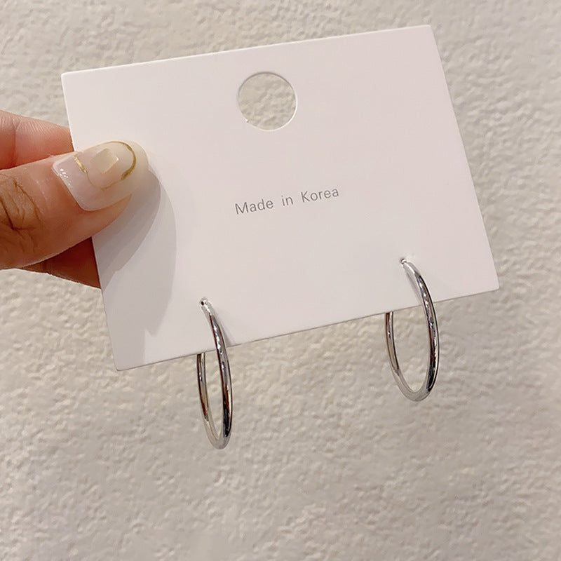 Wholesale  round earrings  hoop temperament earrings