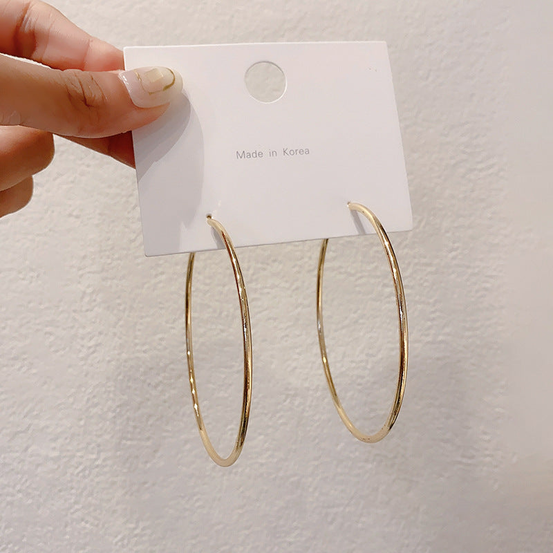 Wholesale  round earrings  hoop temperament earrings