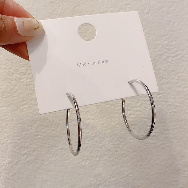 Wholesale  round earrings  hoop temperament earrings