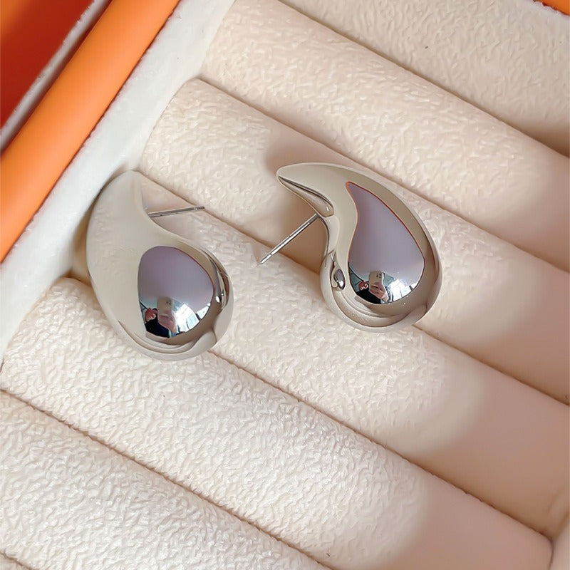 Wholesale European and American Retro Metal Cold Style Water Drop Earrings ACC-ES-HaoWen004