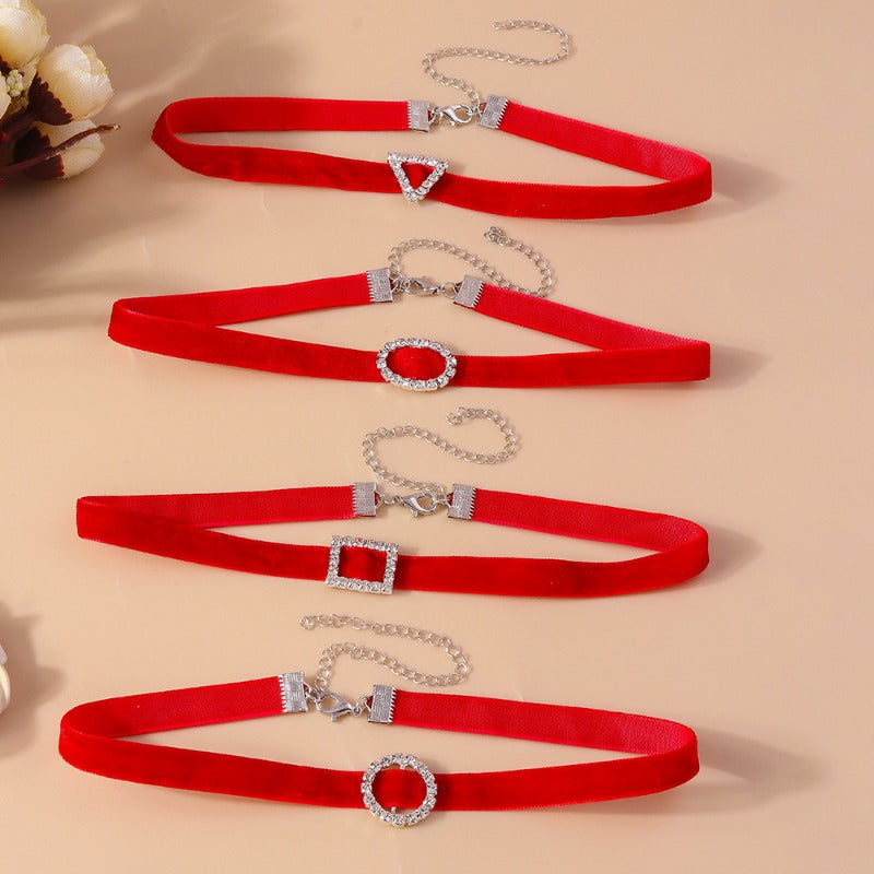 Wholesale Velvet Geometric Necklace Valentine's Day Clavicle Necklaces ACC-NE-YueSen016