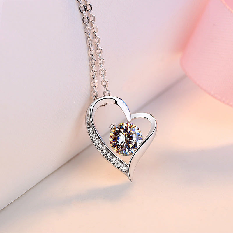 Wholesale S925 silver heart-shaped necklace
